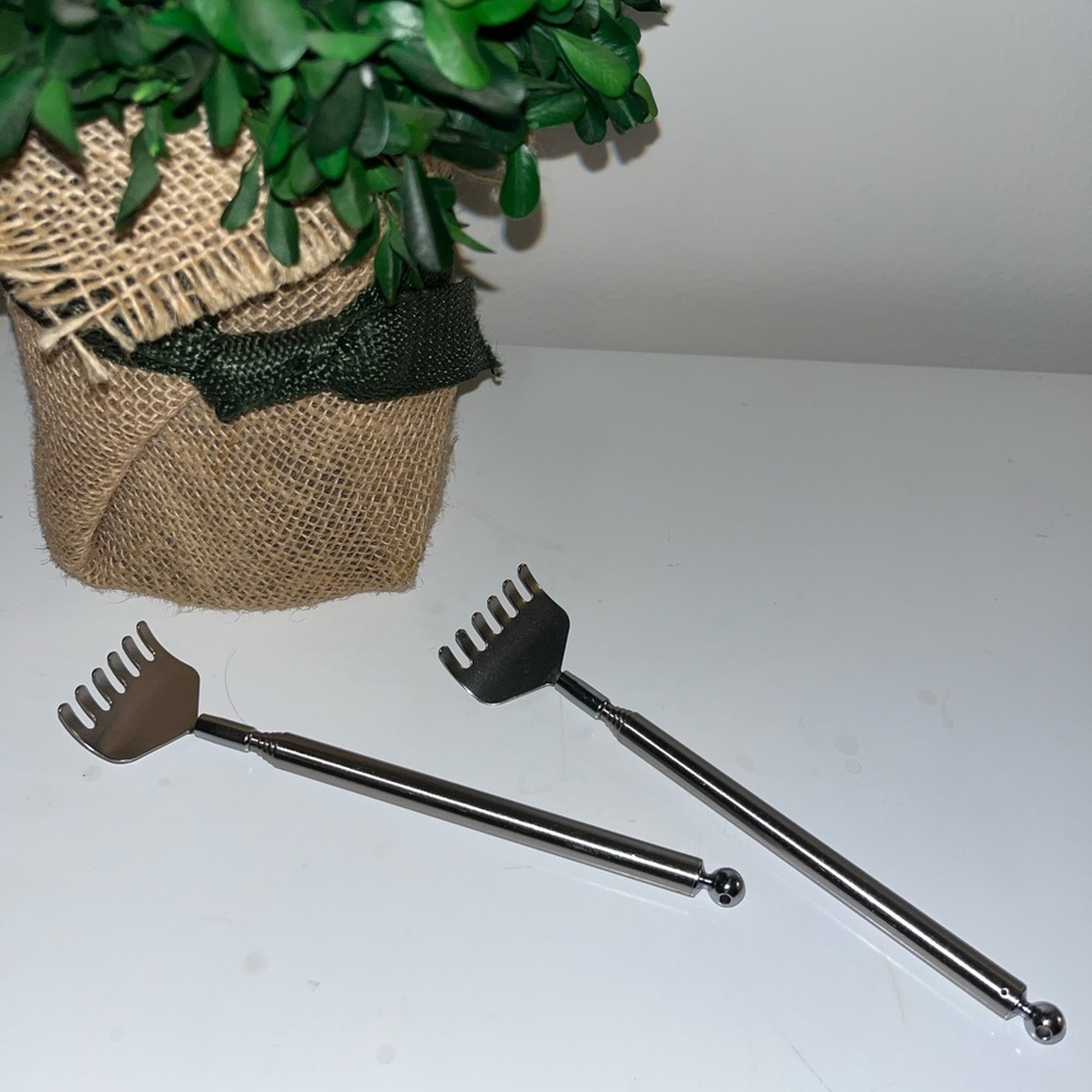 Back Scratcher (One back scratcher for $5)